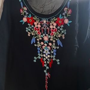 Woman's XL Black Blouse with Floral Pattern